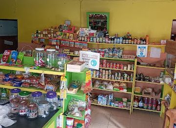 jamaica/santa-cruz-mountains/shop/malvern-green-grocery-store