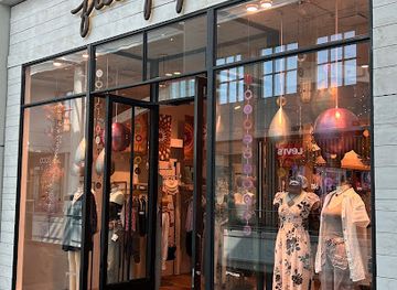 new-york/white-plains/shop/ann-taylor