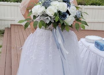 west-virginia/monongahela-national-forest/shop/dinah-s-boutique-at-floral-acres