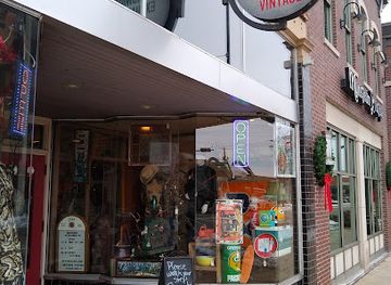 wisconsin/green-bay/shop/broadway-exchange-co