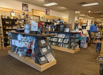 maryland/columbia/shop/banner-s-hallmark-shop