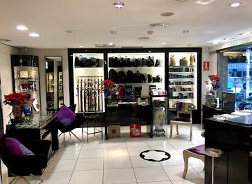 andorra/escaldes-engordany/shop/comercial-pont