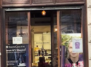 spain/madrid/shop/antigua-farmacia-de-la-reina-madre