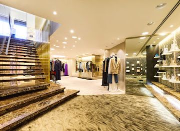 greece/attica/shop/luisa-world-kifisia