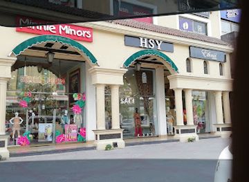 pakistan/northern-punjab/shop/gulberg-galleria