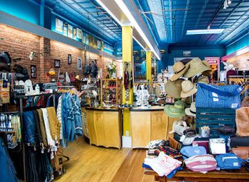 montana/missoula/shop/bettys-divine-divine-trash-vintage