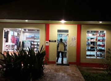 maldives/baa-atoll/shop/tuck-shop