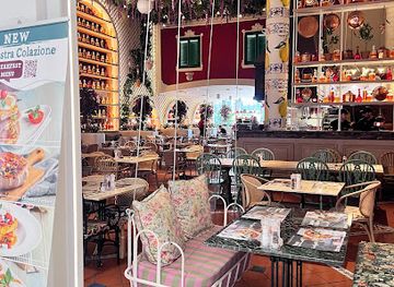 cyprus/troodos/shop/metropolis-mall-larnaca