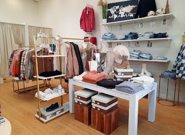 missouri/branson/shop/joanna-a-boutique-branson