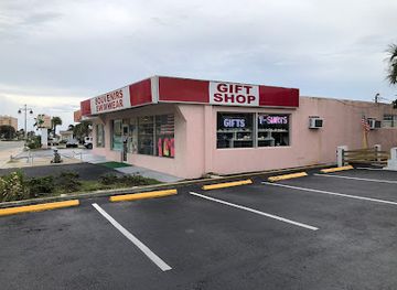 florida/daytona-beach/shop/sandpiper-gift-shop