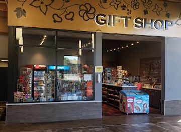 michigan/isle-royale-national-park/shop/nicks-gift-shop