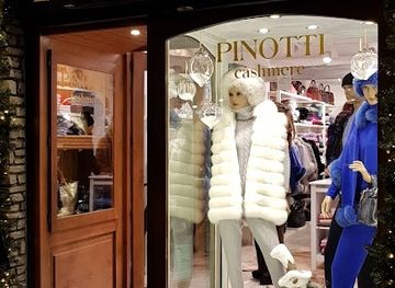 italy/courmayeur/shop/pinotti-cashmere-courmayeur