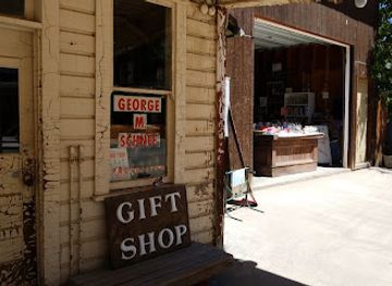 oregon/wheeler-county/shop/judy-s-place
