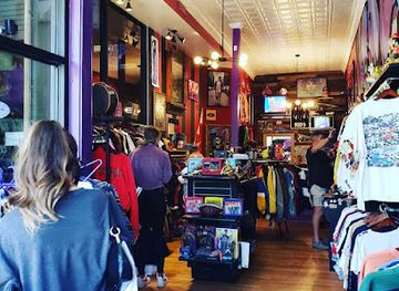 tennessee/murfreesboro/shop/drip-purple-vintage