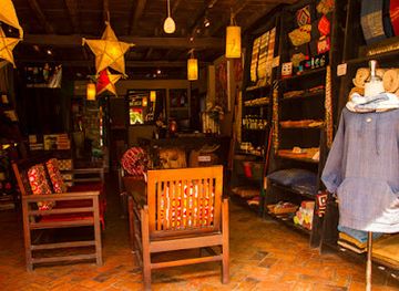 laos/mekong-river-valley/shop/kopnoi