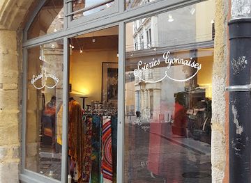 france/lyon/shop/silk-saint-georges