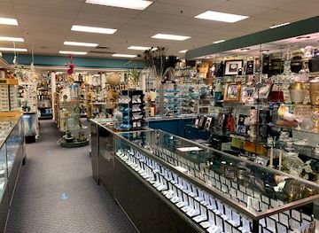 canada/manitoba/shop/ave-maria-gift-shop