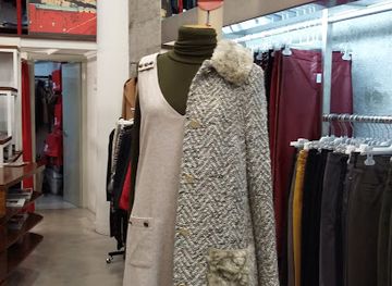 spain/santiago-de-compostela/shop/squina-moda