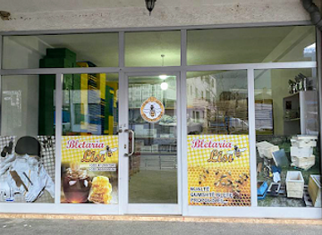 albania/bajram-curri/shop/bletaria-lisi