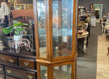 tennessee/smyrna/shop/the-platinum-mermaid-a-vintage-marketplace