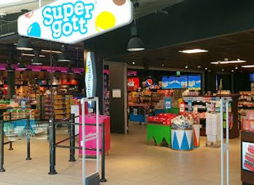 sweden/kosterhavet-national-park/shop/gottebiten-stromstad-shoppingcenter