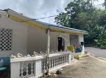 saint-lucia/fond-doux-estate/shop/zaka-s-art-cafe