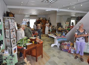 namibia/swakopmund/shop/make-waves-swakopmund
