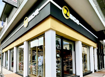 greece/kalamata/shop/inside-shops-u