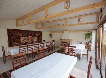moldova/orheiul-vechi-natural-cultural-reserve/shop/casa-de-sub-stinca-pension