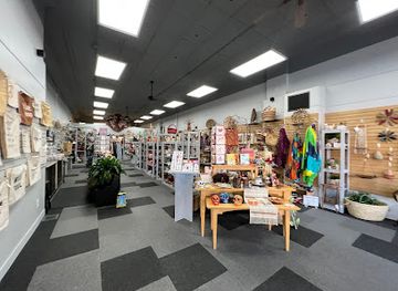 iowa/waterloo/shop/world-s-window