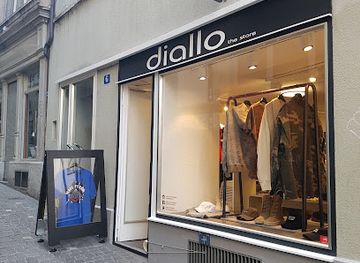 switzerland/zurich/altstadt/shop/diallo-the-store