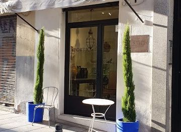 spain/madrid/shop/portici-antiques-vintage
