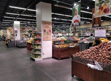 mongolia/tuul-river-valley/shop/emart-chinggis