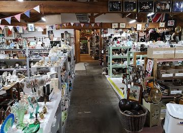 united-kingdom/cambridgeshire/shop/waterside-antiques-centre