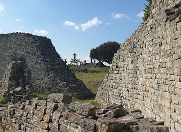 zimbabwe/great-zimbabwe-national-monument/shop/great-zimbabwe-tourist-information-center