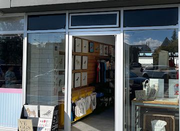 iceland/reykjavik/shop/farvi