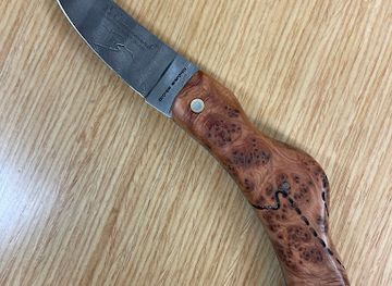 france/french-alps/shop/couteaux-le-chamoniard