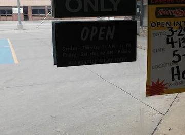 nebraska/columbus/shop/centrum-plaza