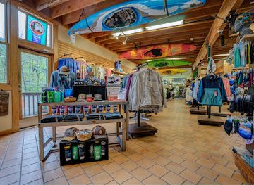 north-carolina/nantahala-national-forest/shop/noc-outfitter-s-store