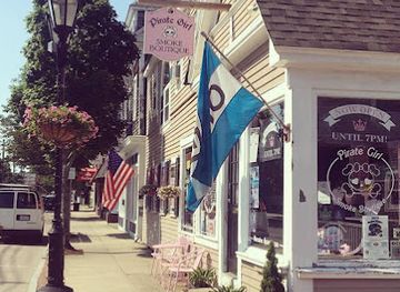 massachusetts/plymouth-county/shop/pirate-girl-smoke-boutique