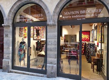 france/rhone-alpes/shop/brochier-soieries-vieux-lyon