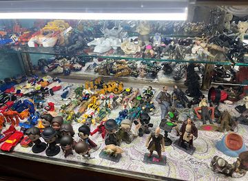 missouri/jefferson-city/shop/out-of-time-collectibles