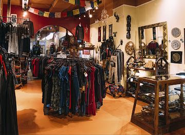 canada/eastern-townships/shop/oz-importation