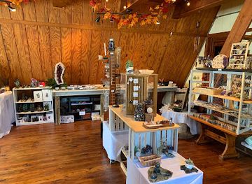 missouri/johnson-s-shut-ins-state-park/shop/the-nature-cottage