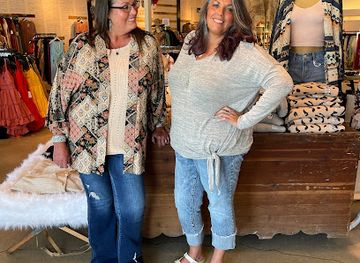 BLUvintage Boutique