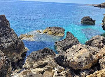 malta/gozo-and-comino/shop/gozo-coastal-walk
