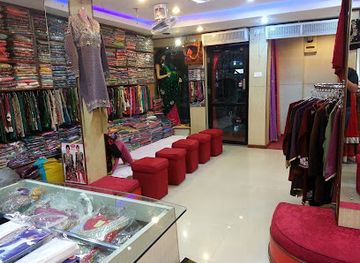 nepal/mid-hills/shop/malla-emporium