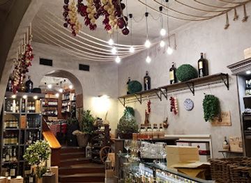 italy/chianti-classico/shop/jimmy-s-leather-collection