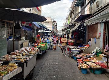 thailand/rattanakosin/shop/trok-mor-morning-market