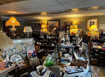vermont/brattleboro/shop/millie-s-antiques